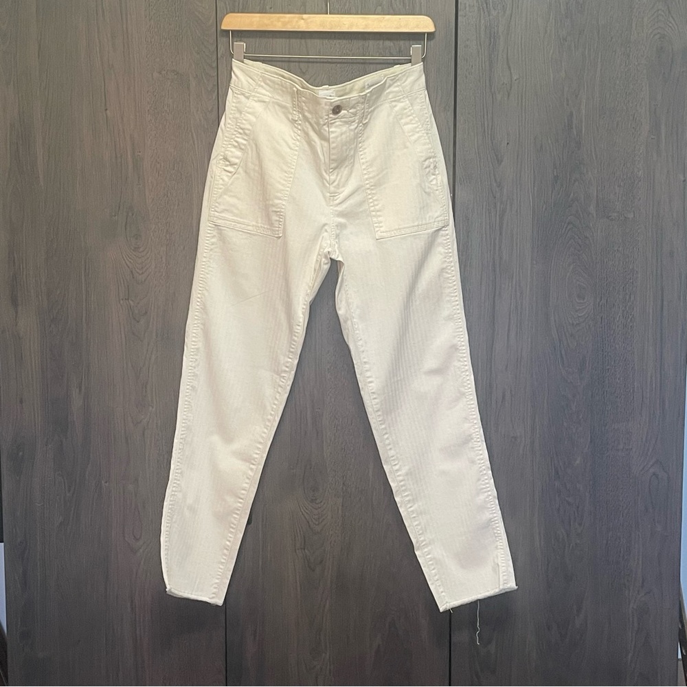 GAP Straight Leg Ankle Khaki Pants